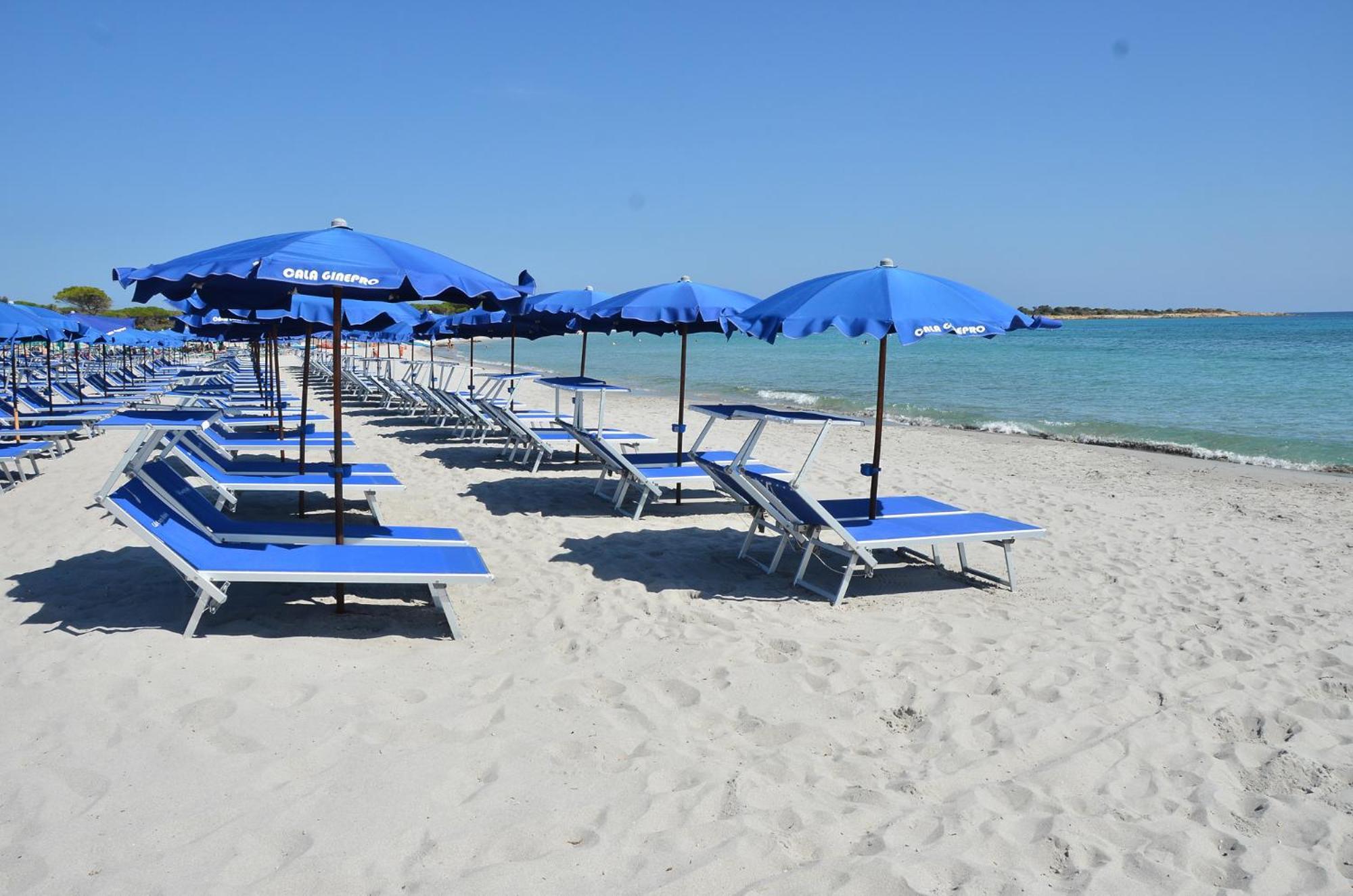 Villaggio Cala Ginepro & *